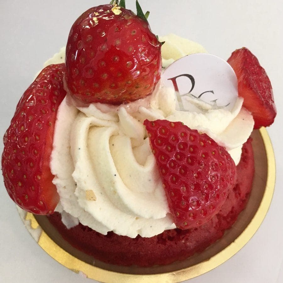 Tartelette à la fraise et à la crème chantilly